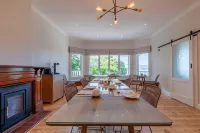 Hide-Away Guest House Hotels in Knysna Local Municipality