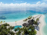 Veligandu Maldives Resort Island - Pool