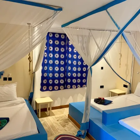 Blue Reef Sport & Fishing Lodge and Bungalows