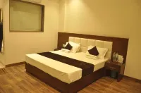 Lotus Grand Akm Hotels in Parwanoo