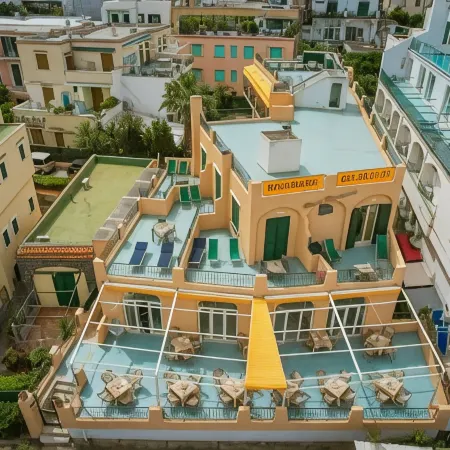 Hotel Rivamare