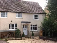 Clare Cottage Hotels near Sherborne Abbey