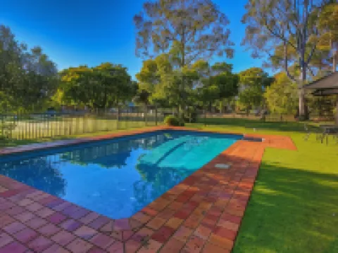 Mountain View Motor Inn & Holiday Lodges Hotels in Halls Gap