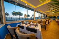 Lopera Beach Hotel
