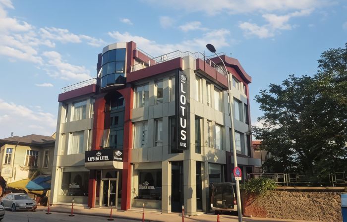 Lotus Otel