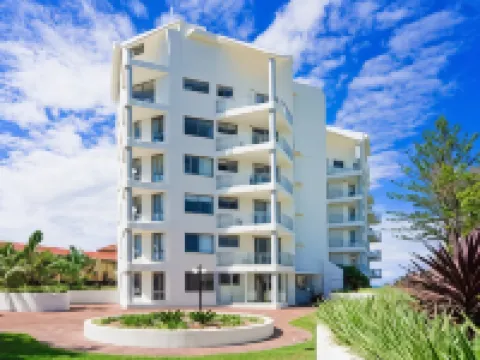 Oceanside Resort Hotels in Bilinga