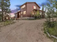 Secluded Indian Mountain Cabin Retreat with Views