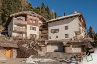 Hotiday Apartment Collection - Santa Cristina Hotels near Strada Planac, 4 Parking