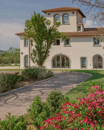 Tenuta Asmara Luxury Suites