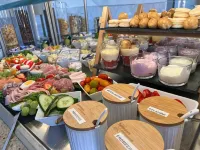 Hotel Garni " am Domplatz" - servizio colazione