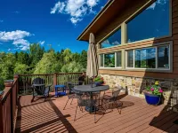 Duck Inn Lodge Hotels in Whitefish