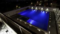 The Vern at Blvd - Pools