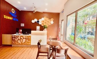 Sunny Hotel Phu Quoc- Sunset Town