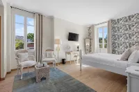 Hôtel la Villa Sainte Valérie Adults Only Hotels in Антіб