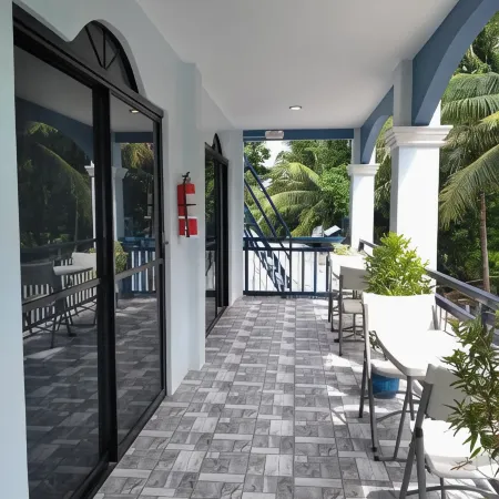 Azulea Lodging House Oslob