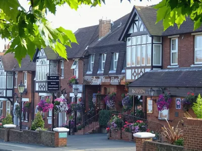 Grange Moor Hotel Hotels in West Farleigh