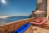 Apollonion Palace - Meerblick