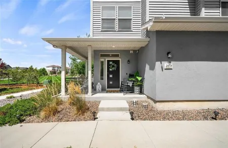 Spacious 5-bedroom house in charming Castle Rock with AC, WiFi, fitness area