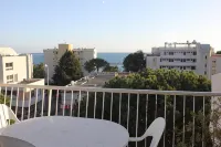 Azur 3000 Các khách sạn ở Saint-Laurent-du-Var