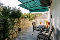 Apartments Lorena Mljet Hôtels à : Kozarica