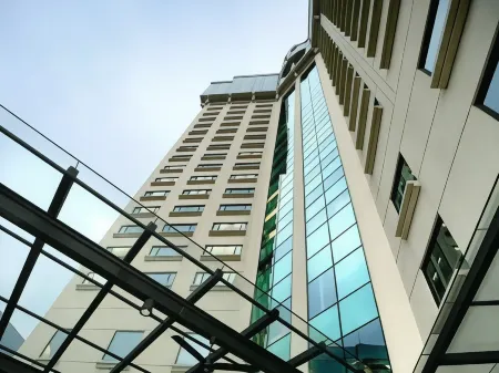 Menara Peninsula Hotel Jakarta