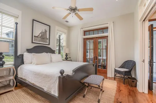 Updated Wilson Village 4 Bedroom Cottage  Amenity access available