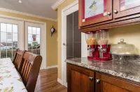 Whitsha Inn B&B Hotels in Twillingate