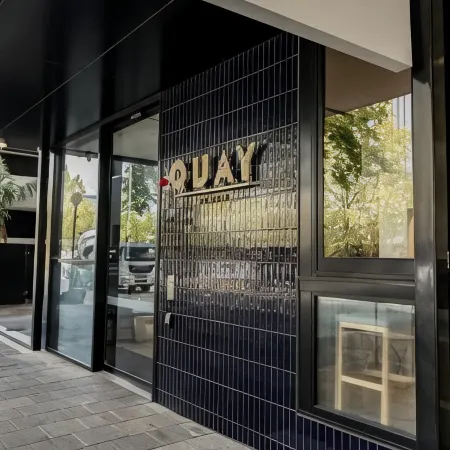 Quay Perth Отели рядом с достопримечательностью «Железнодорожный вокзал Перта»