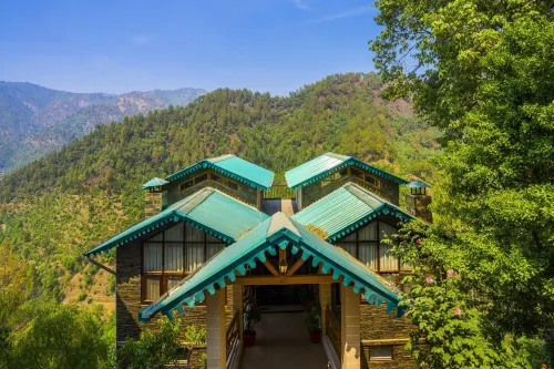 Zostel Homes Ramgarh, Nainital 람가르 호텔