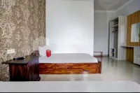 Hotel Miranda Bawean Mitra RedDoorz Hotels in Gresik Regency