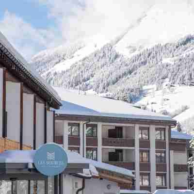 Hôtel Les Sources Hotel Exterior