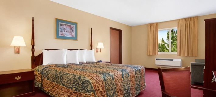 Days Inn by Wyndham Colorado Springs Airport Hotels in Colorado Springs