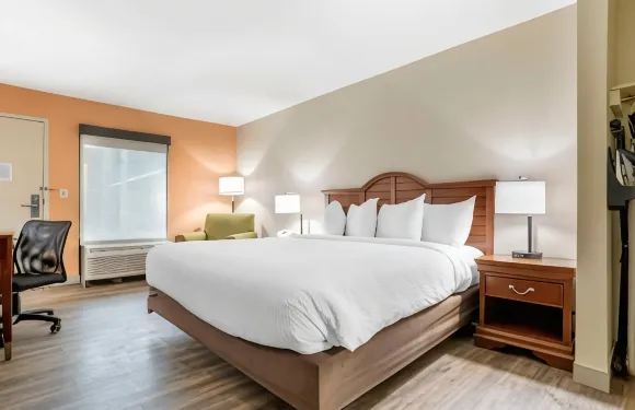 莫斯波因特-帕斯卡古拉伊克諾旅館