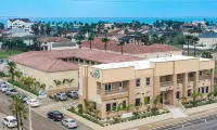 El Delfín Lodge Hotels near South Padre Island Birding And Nature Center