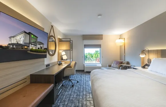 Holiday Inn 安德森