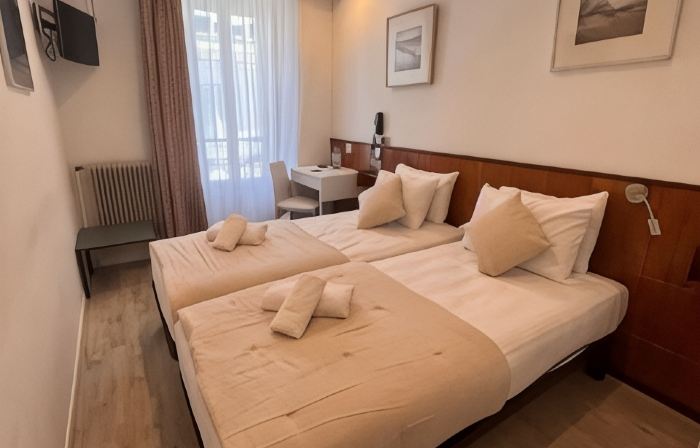 Azurene Royal Hotel