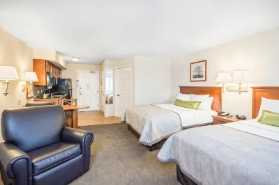Candlewood Suites Pittsburgh-Cranberry Hotels near BelleVue Commons