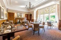 Sherbrooke Castle Hotel Отели в г. Гиффнок