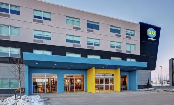 Tru by Hilton Edmonton Windermere