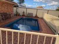Aussie Rest Motel Hotel a Millfield