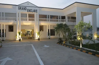 Grand Enclave Các khách sạn ở 
