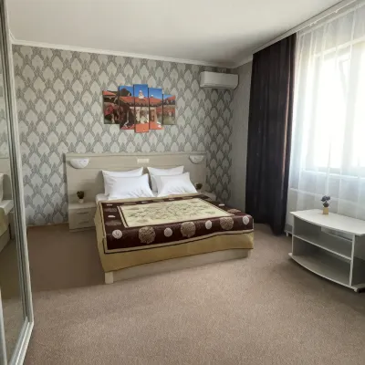 Verona Các khách sạn ở Simferopol