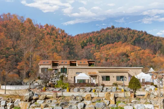 Chuncheon Big Bear Pension Hotels near Metasequoia Tree Lane