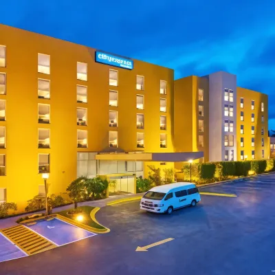 City Express by Marriott San Luis Potosi Zona Universitaria Hôtels à : San Luis Potosí