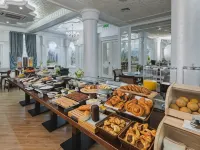 Zarafshon公園邊酒店 - 早餐