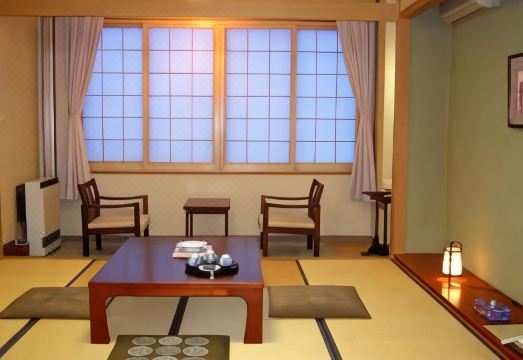 엣추야 료칸 내부 복도