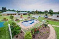 Howlong Golf Resort Hotels in Corowa