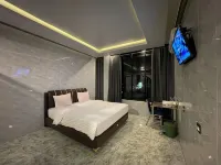 Holykost Setia Kawan