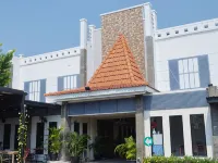 Ono's Hotel Cirebon Hotels in Sukapura