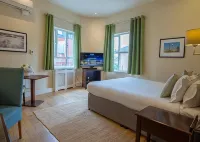 카운티 호텔 첼름스퍼드